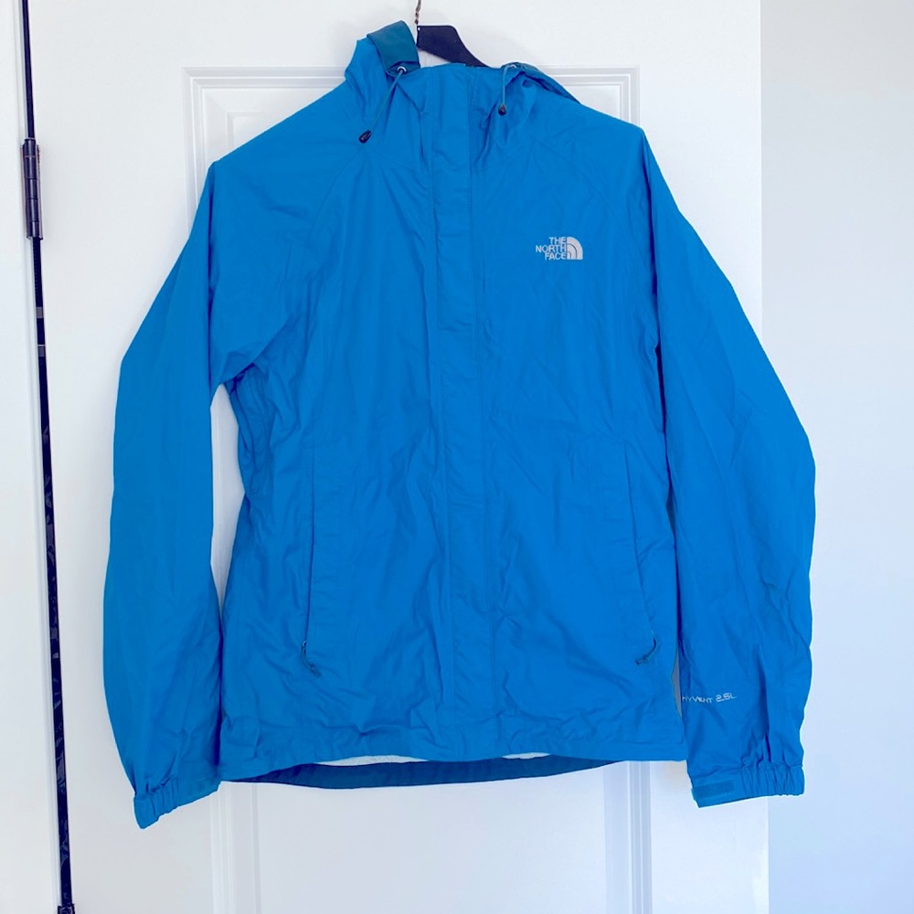 Blue northface wind breaker